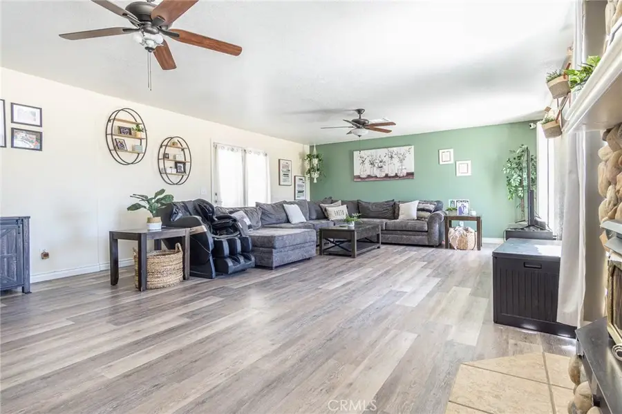 12631 Mesquite Street, Oak Hills, CA 92344 - #3