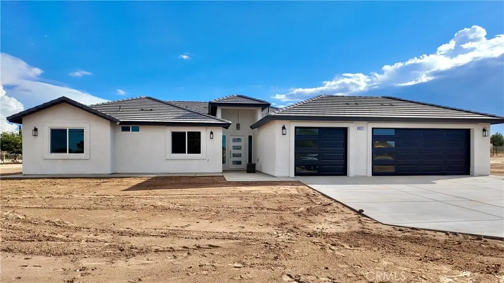 15271 Sycamore St., Hesperia, CA 92345 - #1