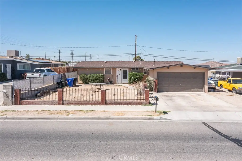 560 S Muriel, Barstow, CA 92311 - #1