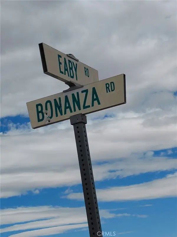 33 Eaby Road, Phelan, CA 92371