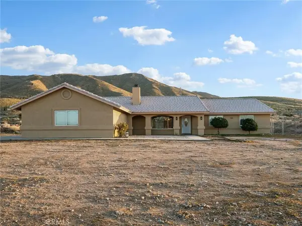 9230 Allegra Vista Street, Apple Valley, CA 92308