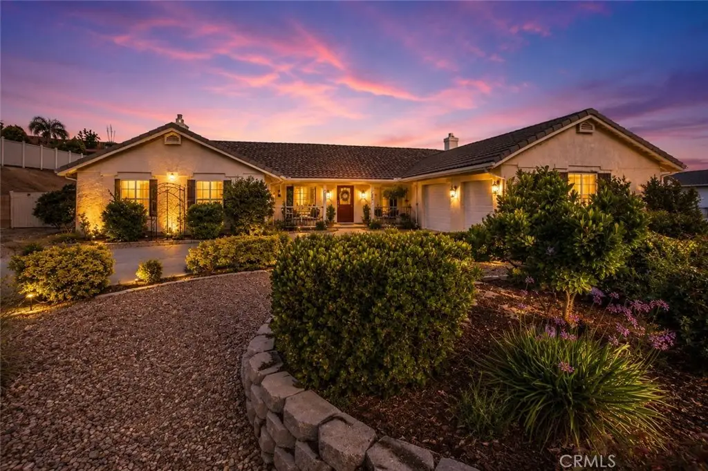 13997 Riverside, Apple Valley, CA 92307 - #1