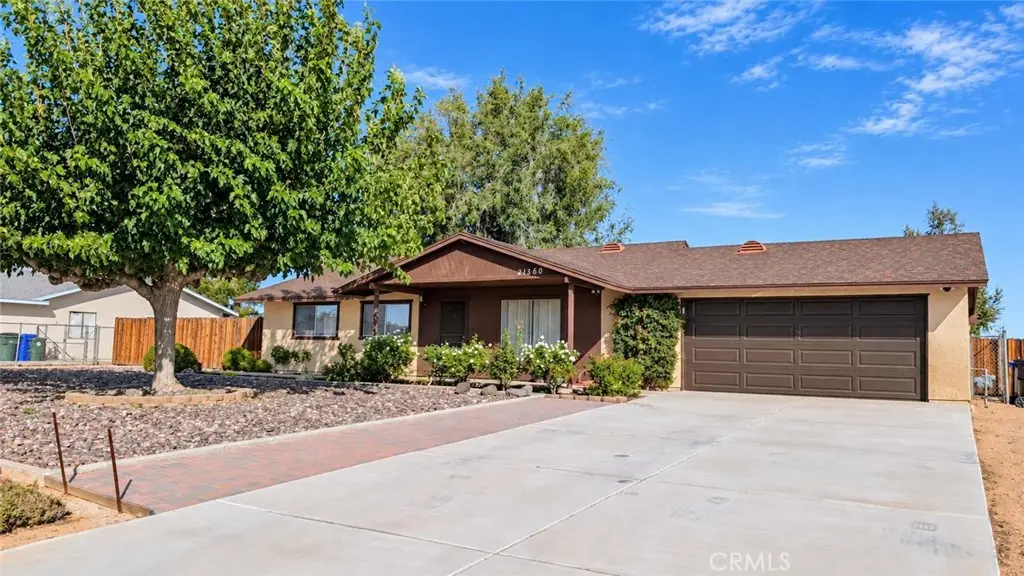 21360 Minodoka Road, Apple Valley, CA 92308 - #1