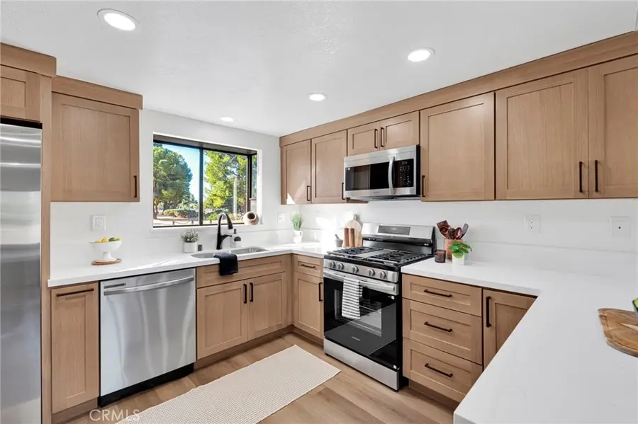 20766 Powhatan Road, Apple Valley, CA 92308 - #2