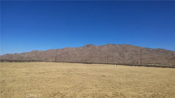 26481 Del Oro Road, Apple Valley, CA 92308
