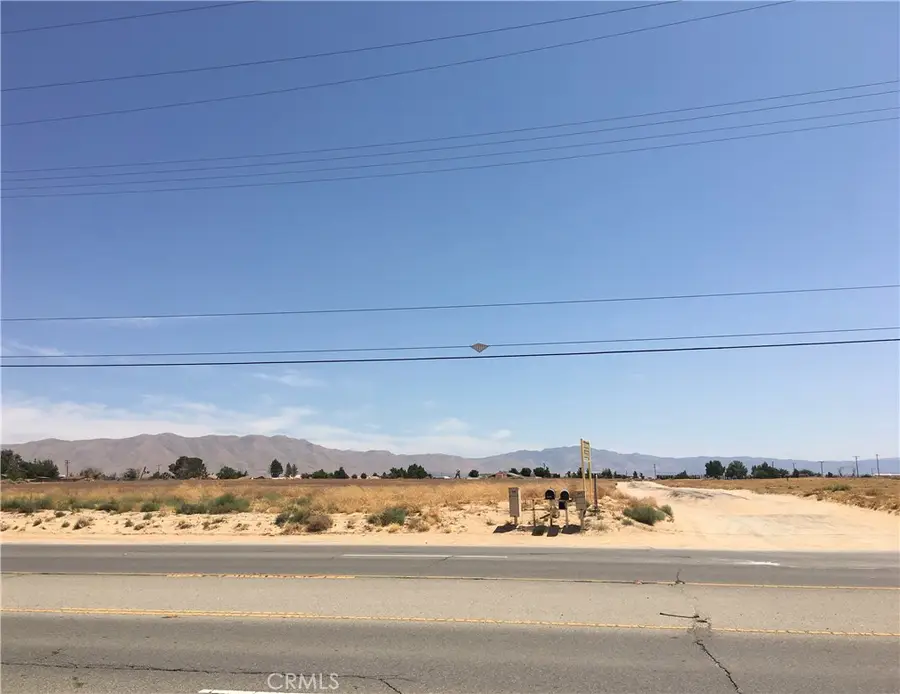 19575 Bear Valley Rd., Apple Valley, CA 92307 - #2