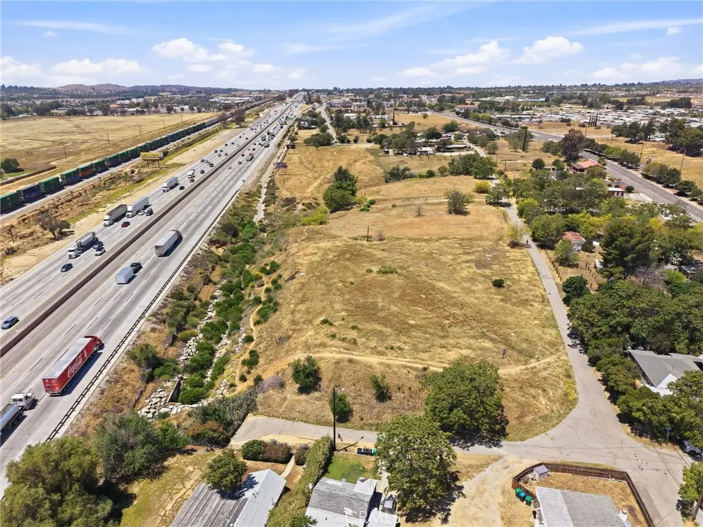 5242 C Street, Banning, CA 92220 - #1