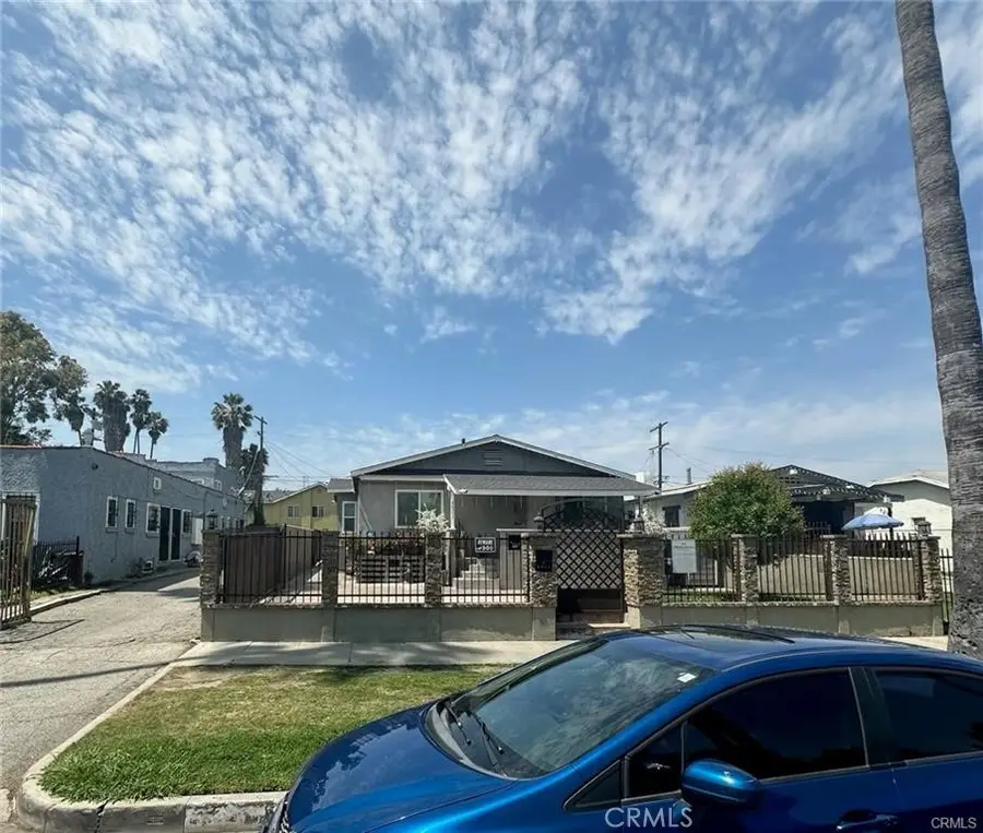 5311 S Van Ness Avenue, Los Angeles, CA 90062 - Image #2
