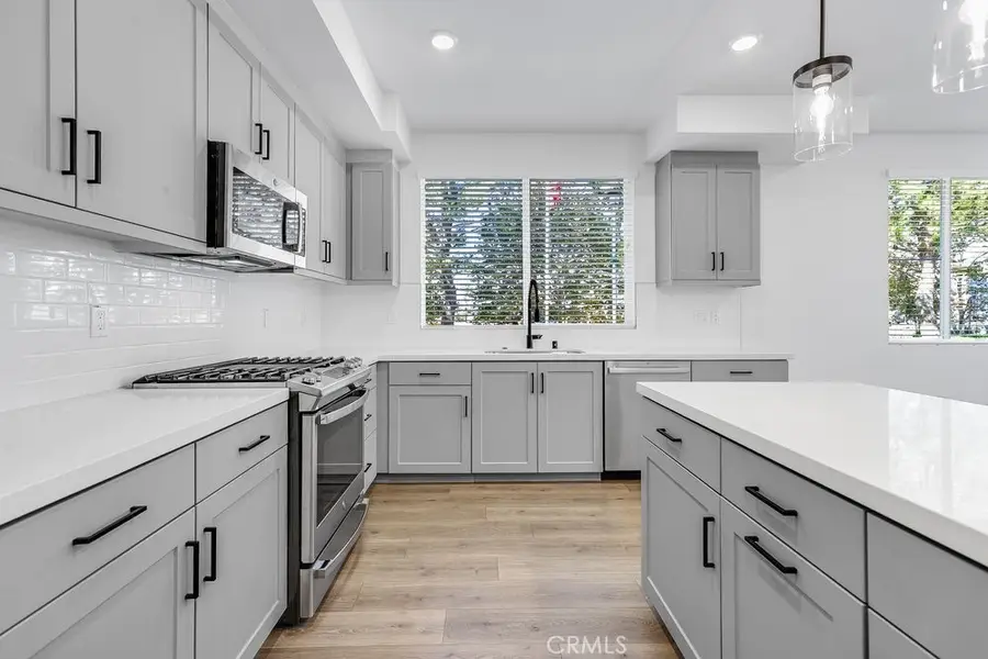 980 N Tangent Privado #101, Ontario, CA 91764 - Image #2