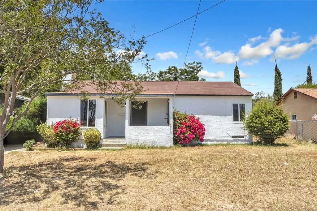 1131 W Nicolet Street, Banning, CA 92220 - #1