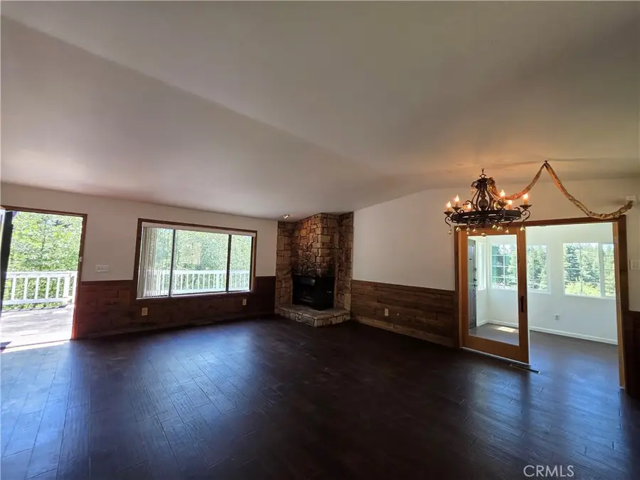31510 Valley Ridge Drive, Running Springs, CA 92382 - Image #2