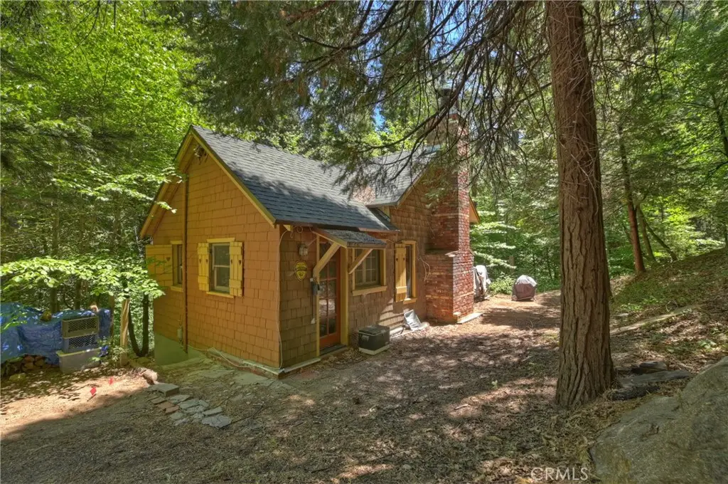 714 Blue Jay Canyon Road, Lake Arrowhead, CA 92317 - #1