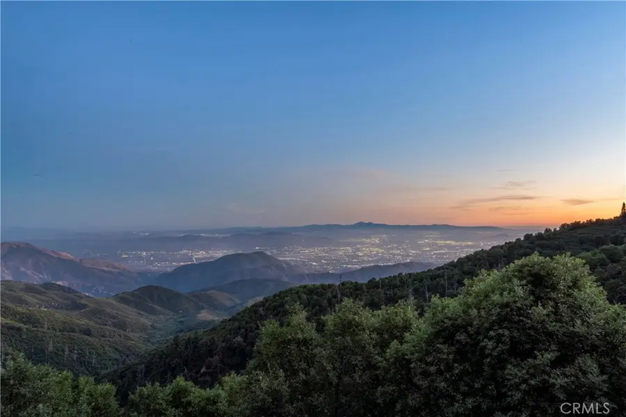 28527 Willow Road, Lake Arrowhead, CA 92352 - Image #3