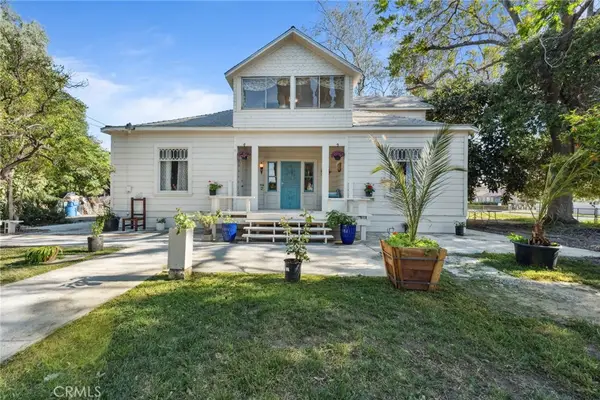 318 E 11th Street, Pomona, CA 91766