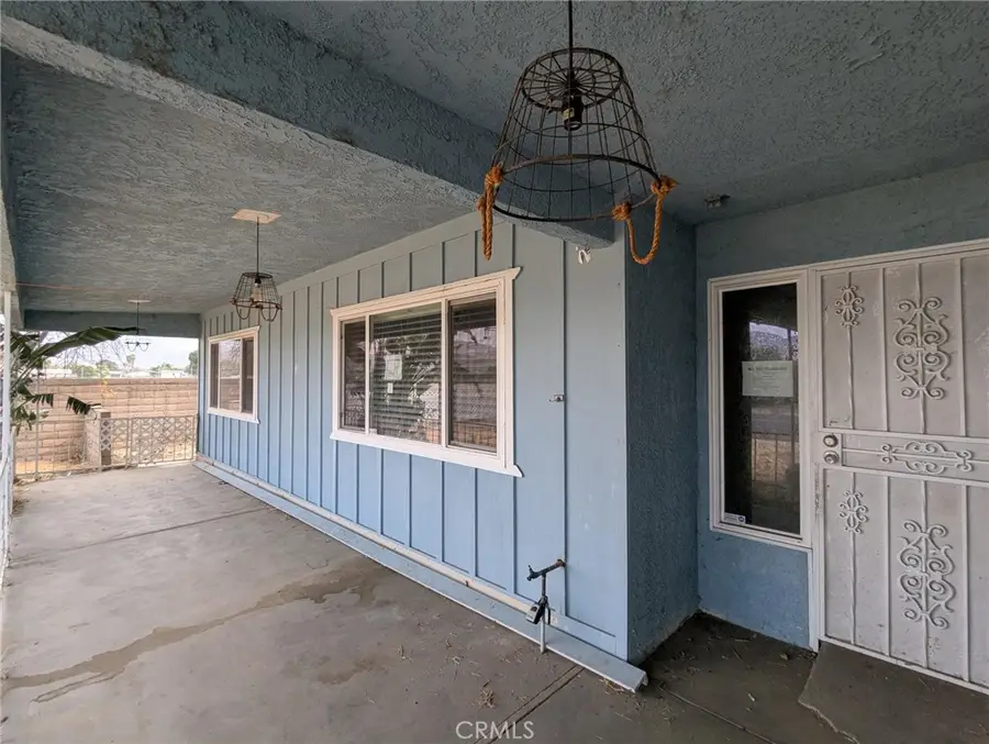 43155 Charlton Avenue, Hemet, CA 92544 - Image #2