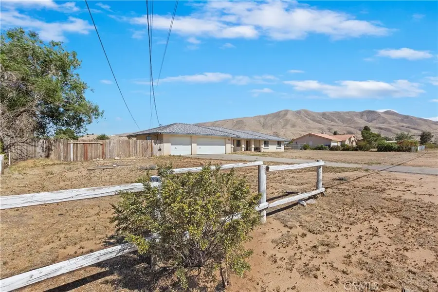 9585 Juniper Street, Apple Valley, CA 92308 - #2