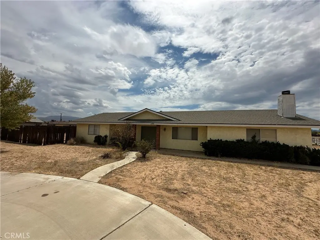 20489 Wren, Apple Valley, CA 92308 - #1