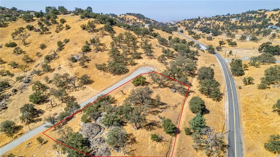 18750 Alameda Pl, Bear Valley Springs, CA 93561 - #2