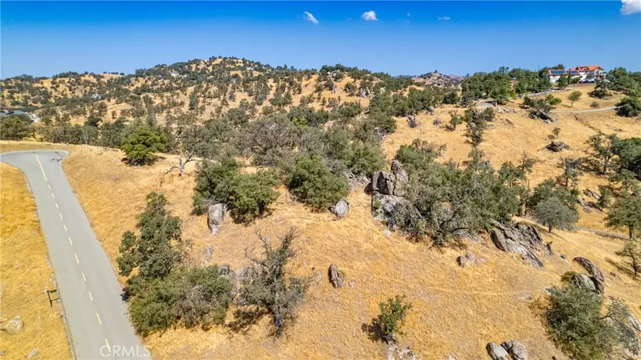 18750 Alameda Pl, Bear Valley Springs, CA 93561 - #3