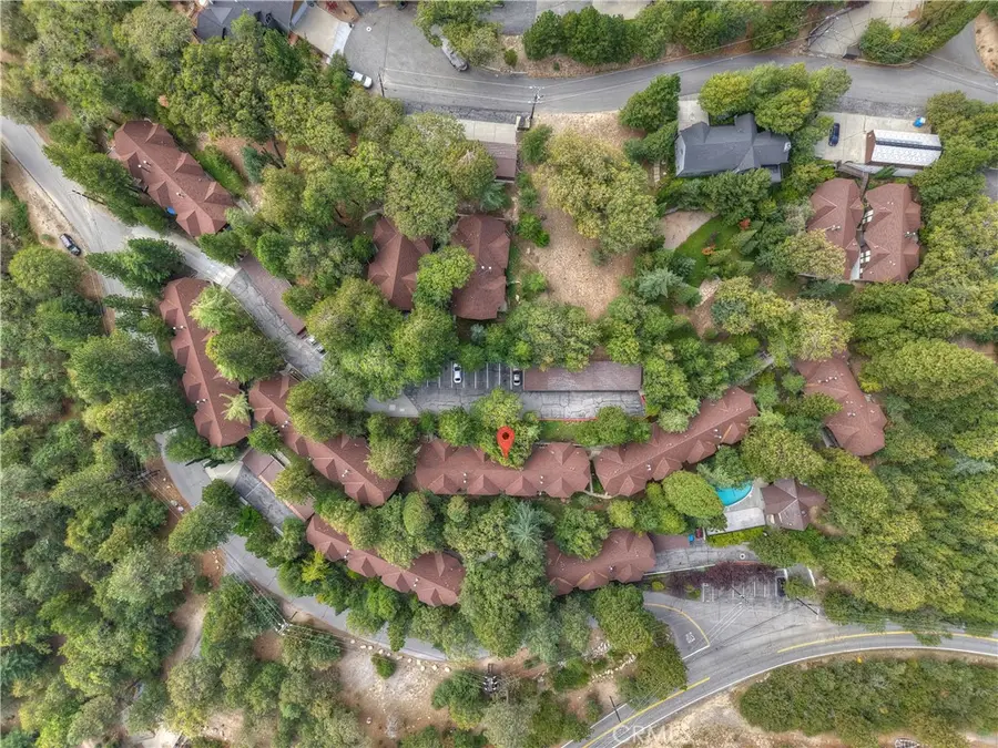 966 Willow Creek Road #25, Lake Arrowhead, CA 92352 - Image #2