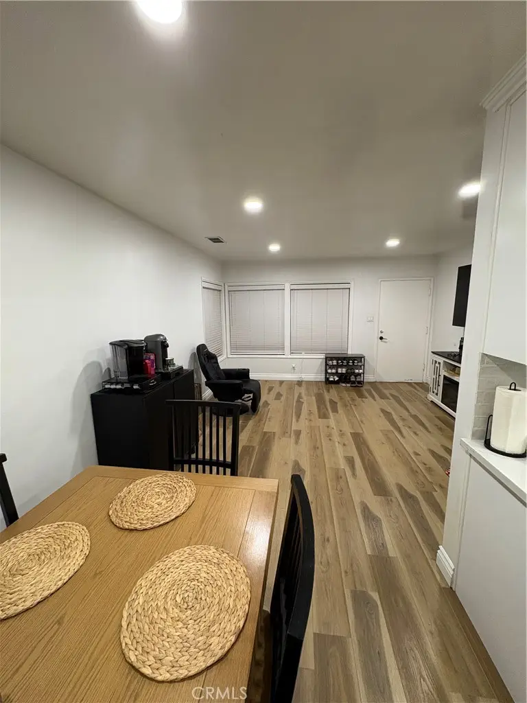 5434 Ivanhoe Avenue, Riverside, CA 92509 - Image #2