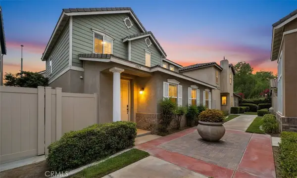 1927 Kenton, Riverside, CA 92501