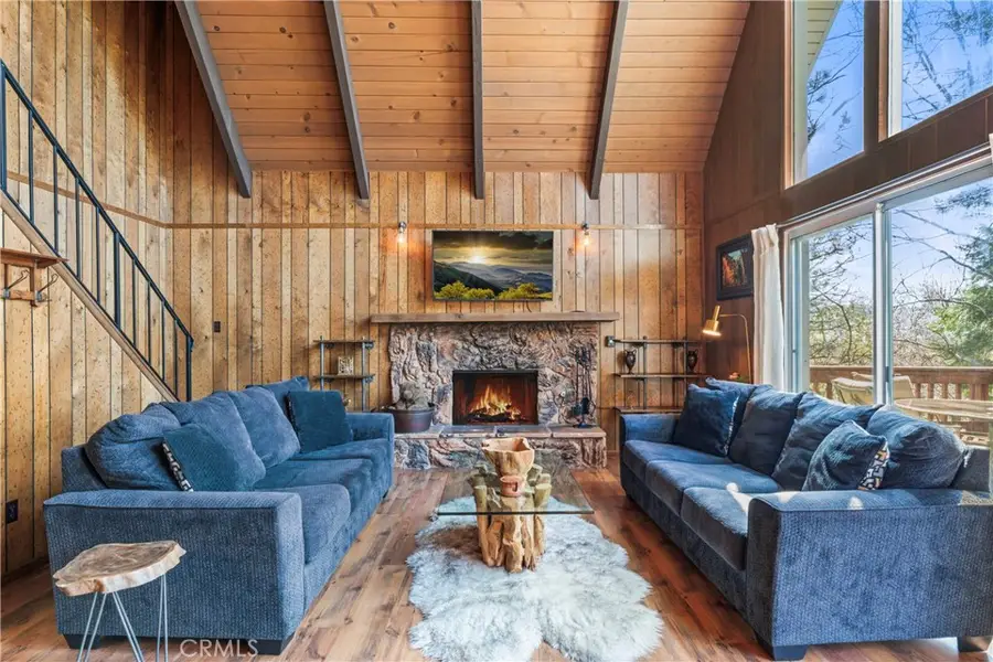 26375 Augusta Drive, Lake Arrowhead, CA 92352 - Image #3