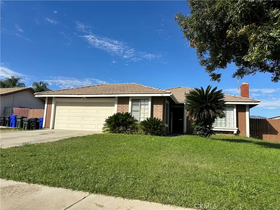 554 W Mariposa, Rialto, CA 92376 - Image #2