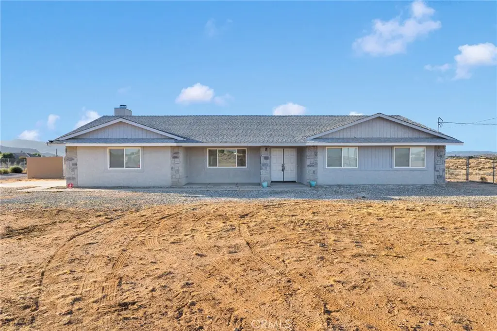22337 Waalew, Apple Valley, CA 92307 - Image #1