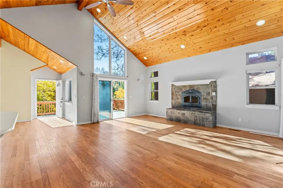 33536 Weeping Willow Drive, Green Valley Lake, CA 92341 - Image #3