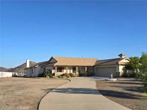 101 Via De La Valle, Lake Elsinore, CA 92532