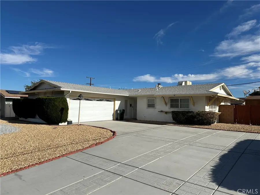 15699 La Verida, Victorville, CA 92395 - #2