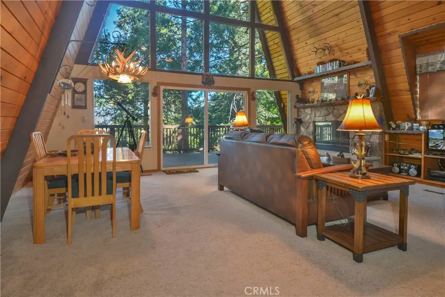 453 Oriole Drive, Twin Peaks, CA 92391 - Image #3