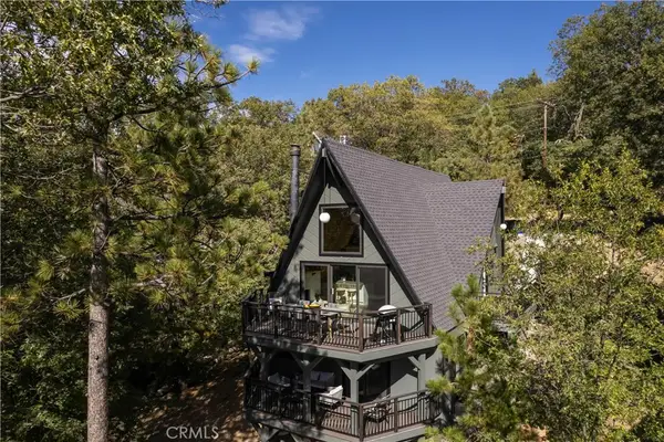 1340 Yosemite, Lake Arrowhead, CA 92352