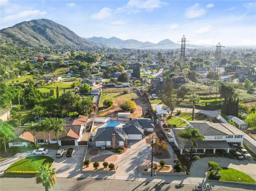 22895 Vista Grande, Grand Terrace, CA 92313 - Image #1