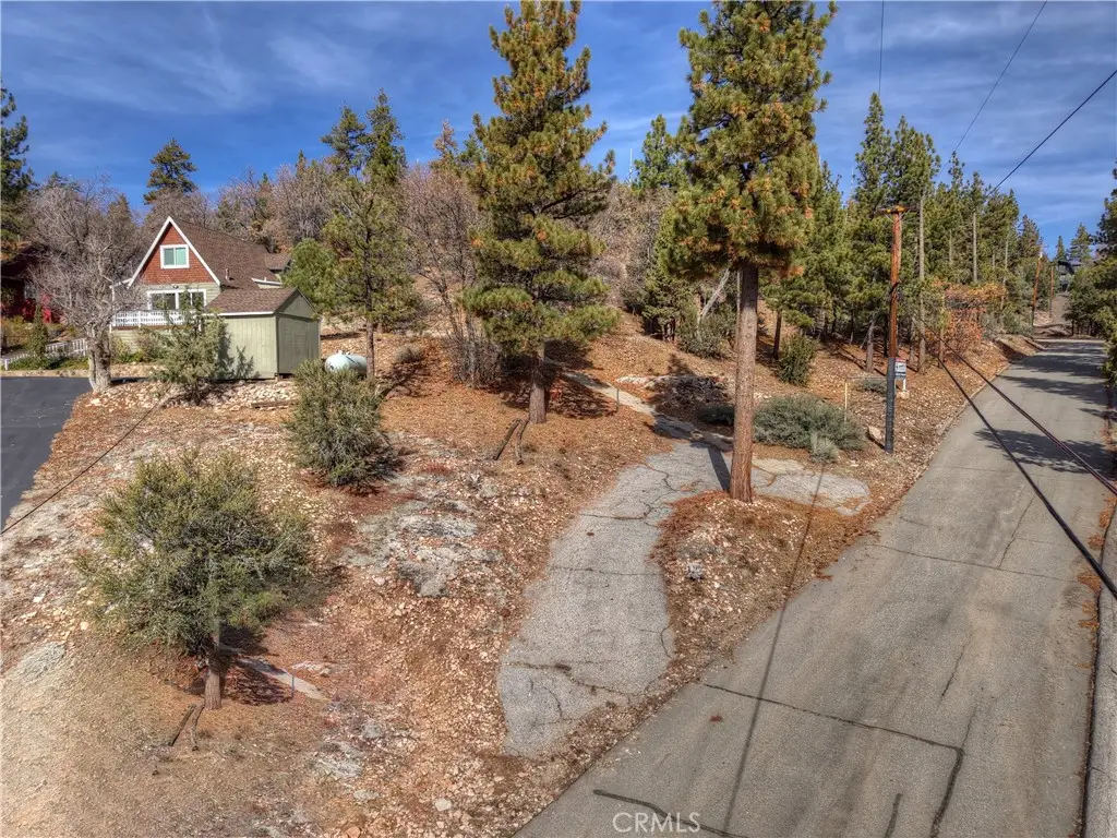 1115 Fawnskin Drive, Fawnskin, CA 92333 - #1
