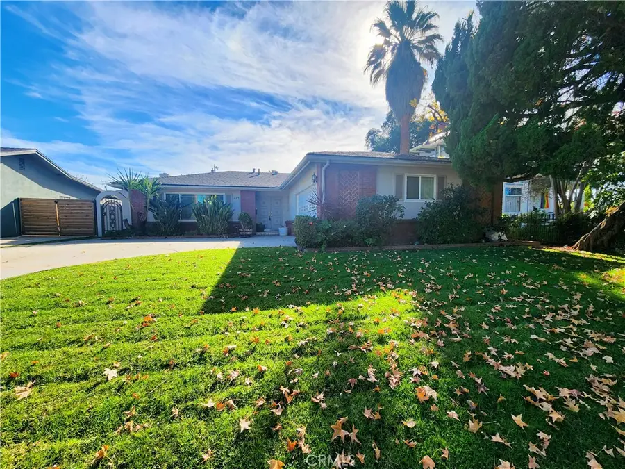 657 W Cypress, Redlands, CA 92373 - #2