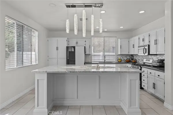 27051 Featherhill Dr., Corona, CA 92883