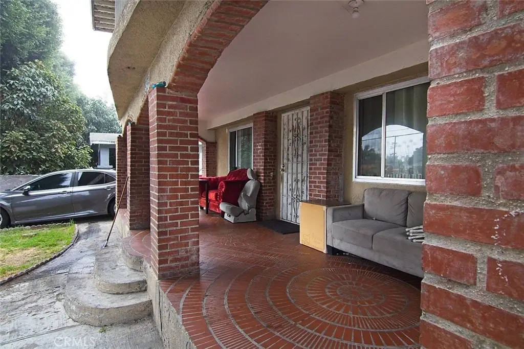 6911 Compton, Los Angeles, CA 90001 - #1