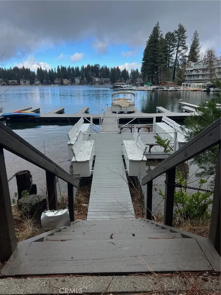 195 Cedar Circle, Lake Arrowhead, CA 92352 - Image #3