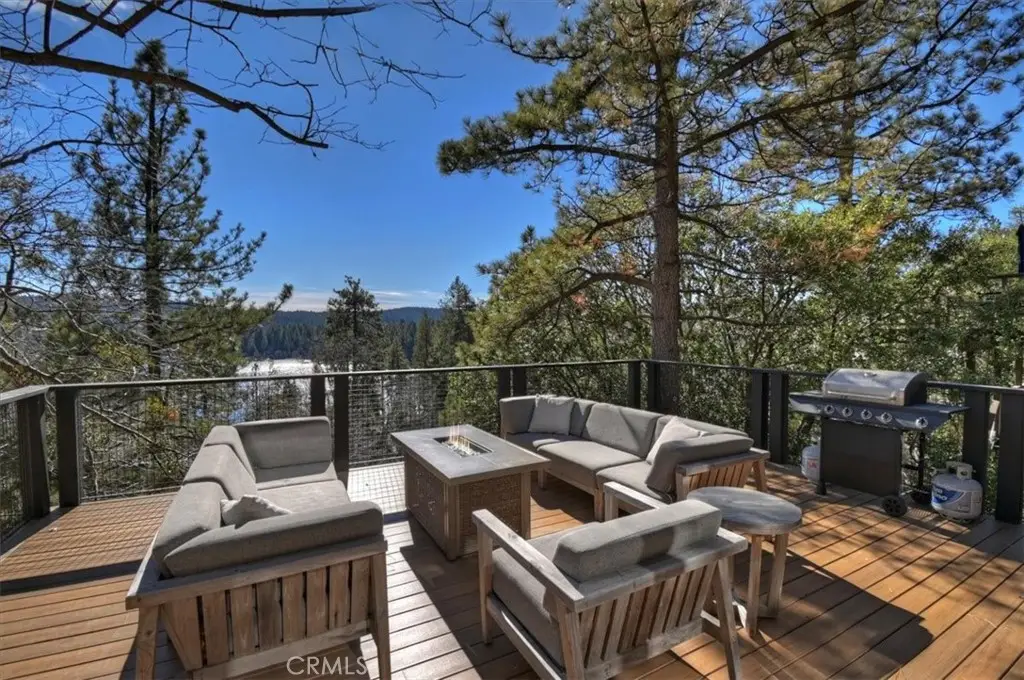 27921 West Shore, Lake Arrowhead, CA 92352 - Image #1