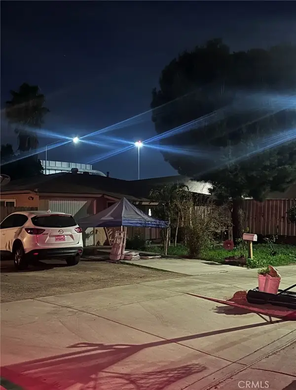 210 S Howard Street, Corona, CA 92879