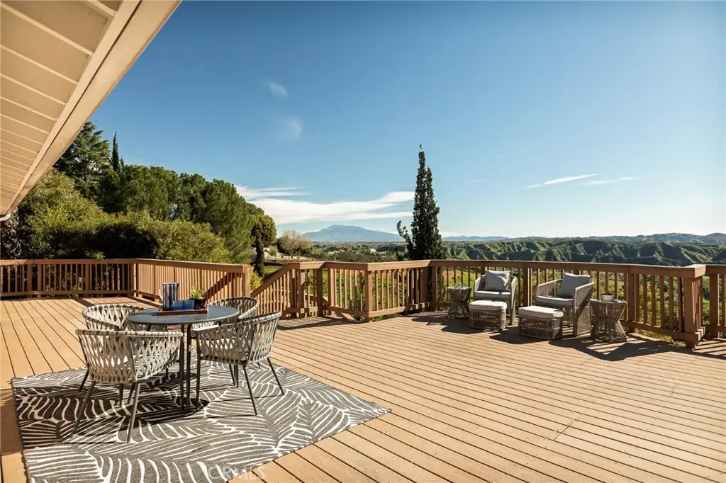 13049 Burns, Redlands, CA 92373 - #1