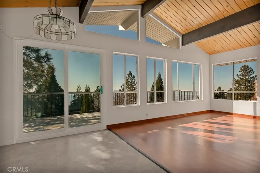 31047 Summit, Running Springs, CA 92382 - #2