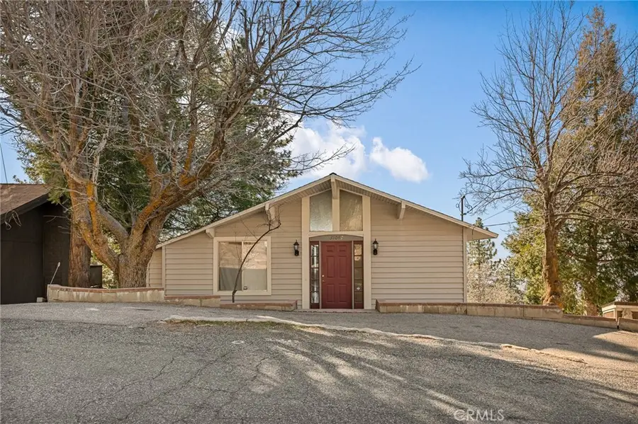 31047 Summit, Running Springs, CA 92382 - #3