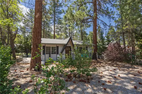682 Maple Lane, Sugarloaf, CA 92386