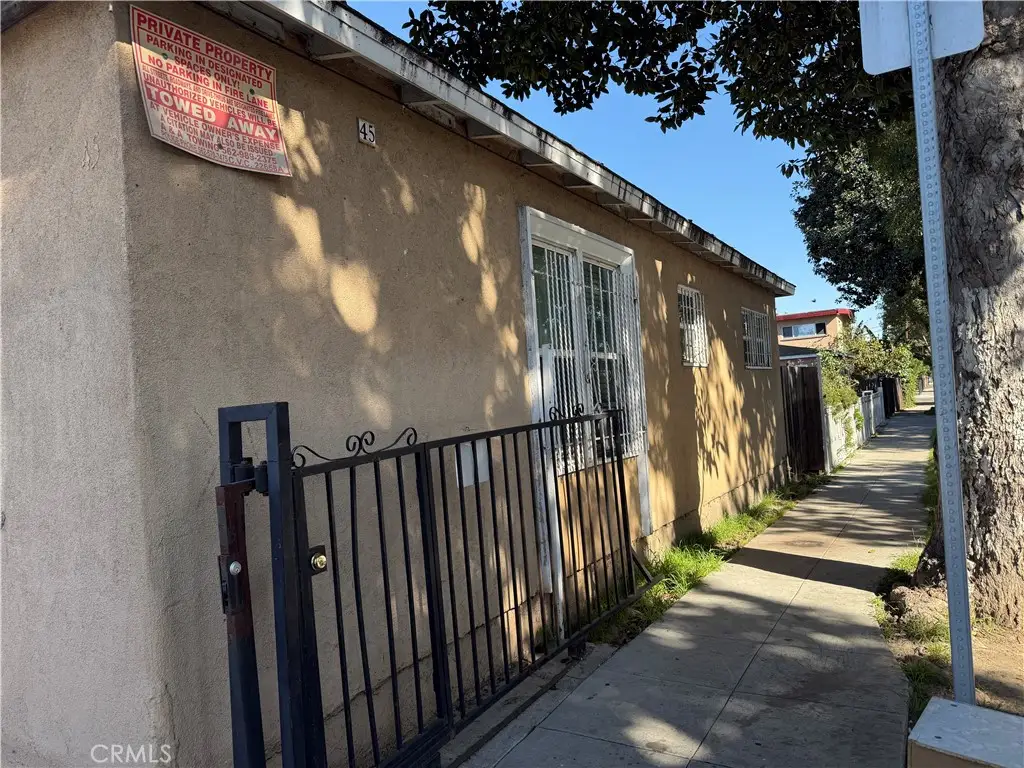 45 E 69th Way, Long Beach, CA 90805 - Image #1