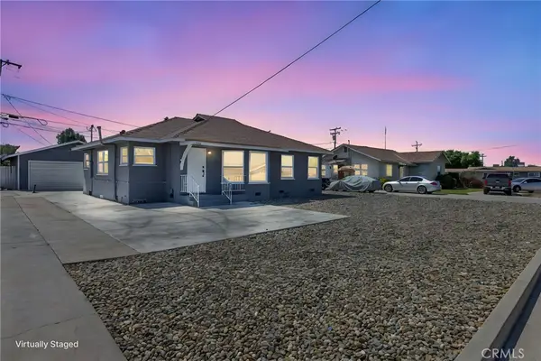 1483 E Bardsley Avenue, Tulare, CA 93274