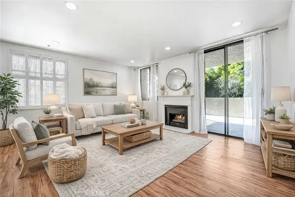 7001 S La Cienega #101, Los Angeles, CA 90045