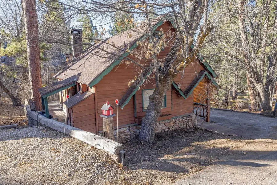40193 Dream Street, Big Bear Lake, CA 92315 - Image #2